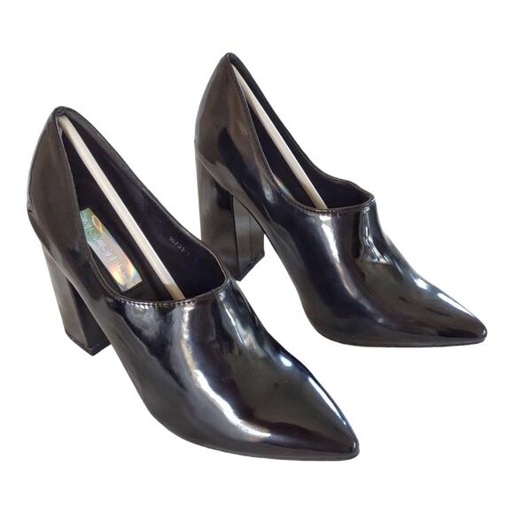 ASOS Daisy Street Black Vamp Pumps Size 7 Faux Patent Leather Block Heel Costume - Picture 1 of 12